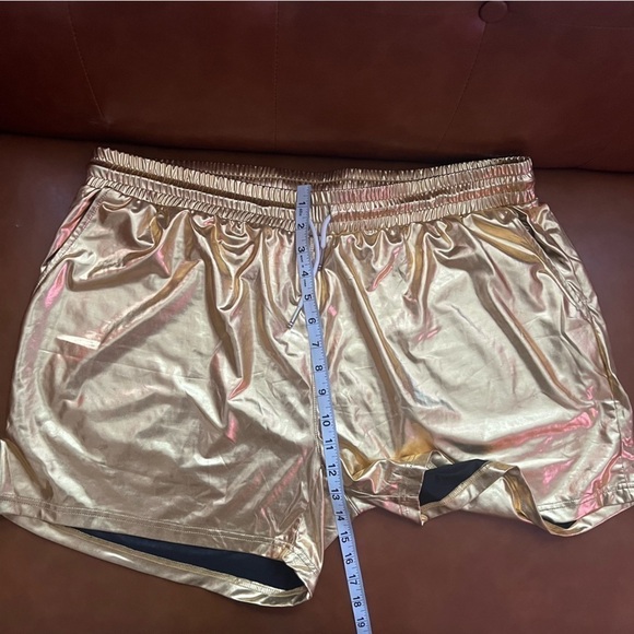 Arjen Kroos Men’s Sz XXL Gold Metallic Shorts Festival Rave NWT - Picture 7 of 8